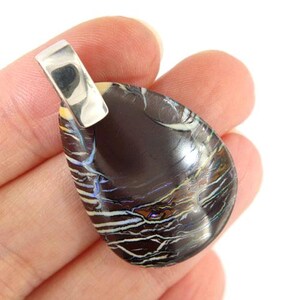Yowah Nut Opal met opvallend patroon in stevige sterlingzilveren statementhanger