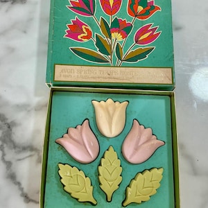 Vintage 70s Avon Spring Tulips Hostess Bars of Soap