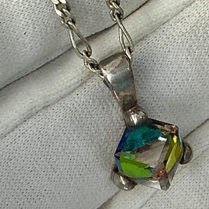 Vintage pure Swarovski Crystal Cube Pendant Chocker on a Silver Chain/ Swarovski Cube Pendant with Crystal Aurora Borealis Sparkling + chain