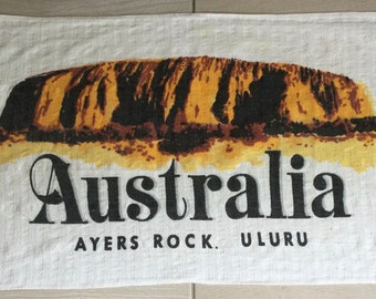 Vintage Australian Souvenir Uluṟu Tea Towel/ Ayer’s Rock Uluṟu Tea Towel 74 cm x 40 cm/ Koala image Tea towel