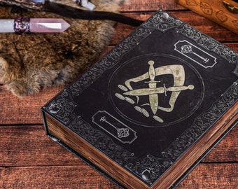 Tome of Scoundrels - Schurke 10 Teiliges Würfelset mit Buch Aufbewahrungsbox und Würfelschale - Perfekt zum Spielen von Dungeons And Dragons und anderen TTRPG