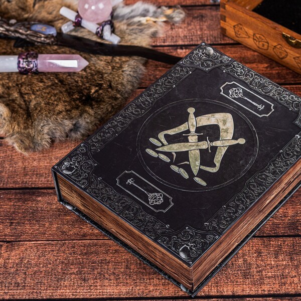 Tome of Scoundrels - Rogue 10 piece dice set with book storage box and dice tray - Perfect For Playing Dungeons And Dragons And Other TTRPG