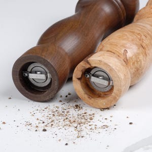 Wooden Salt and Pepper Mill Grinder, Wooden Grinder Set for Fresh Seasoning, Handmade Spice Grinder, Salt Pepper Grinder, Best Gift for Chef