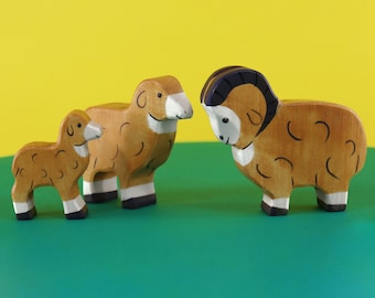 Family of Sheeps Maple Wood Toy Set | Montessori Waldorf Toy