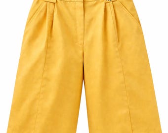 Pringle Bermuda Shorts Yellow High Waisted 90s Style Y2K Preppy Summer Shorts Vintage Look Women M