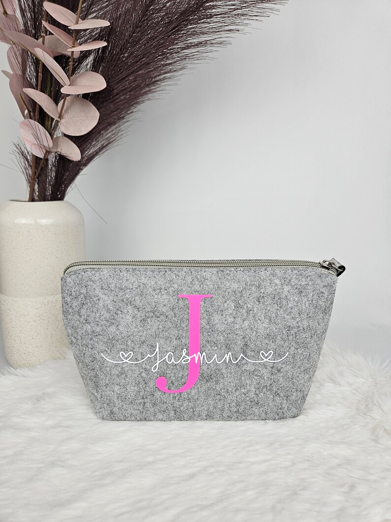 Cosmetic bag personalized Make-up bag personalized Felt bag with name Personalized make-up bag image 3