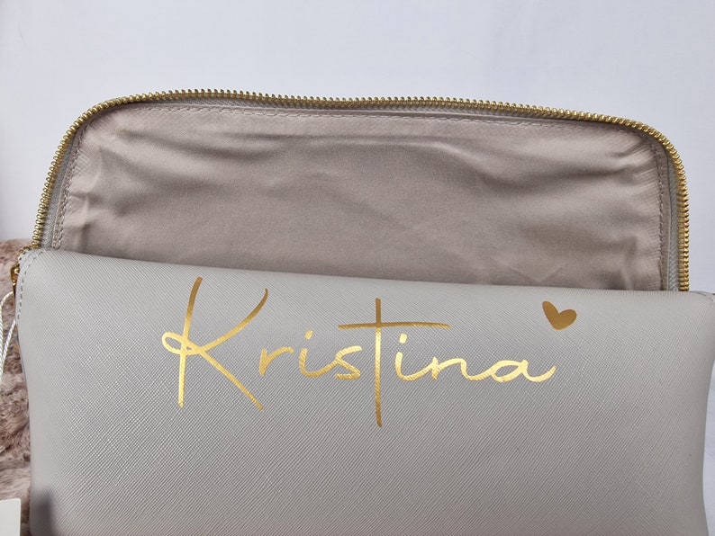 Kosmetiktasche personalisiert mit Namen Kulturtasche personalisiert Geschenk Freundin Schwester Geburtstag Bild 7