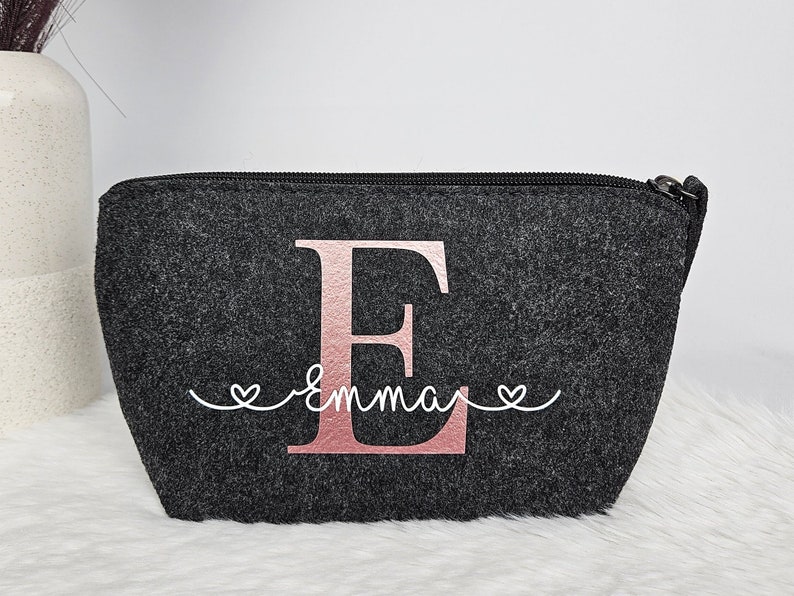 Cosmetic bag personalized Make-up bag personalized Felt bag with name Personalized make-up bag image 1