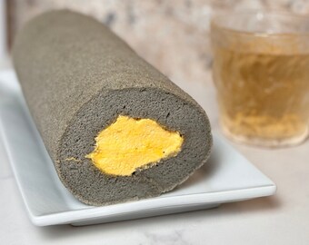 The Black Sesame Pumpkin Cake Roll (Low Sugar)