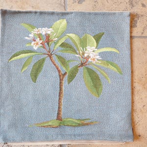 Jacquard cushion cover “Monoï” | Boho floral tapestry in cotton and viscose - FRANCE