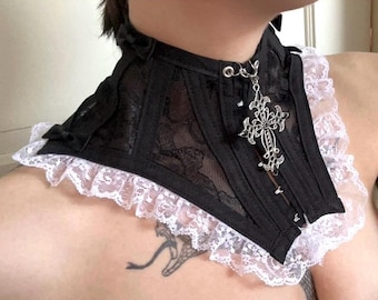 DOVES Vampire in the Garden Corset Collar