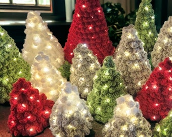 Yarn Light-Up Christmas Tree