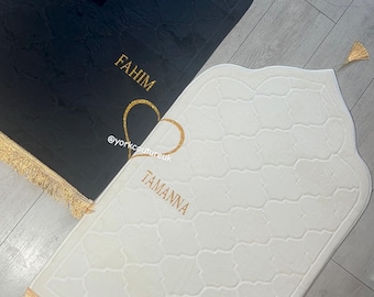 Personalised Foam Padded 2 Prayer Mat Set with Heart Design Islamic Wedding Gift Nikkah Gift for Muslim Couples soft mats gold glitter print