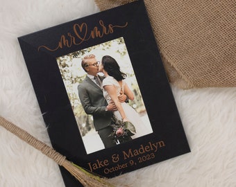 Mr and Mrs Wedding Picture | Personalized Wedding Photo Frame | Mr & Mrs Picture Frame | Wedding Gift for Couples | Christmas Gift Newlyweds