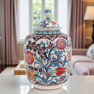 Jarrón de cerámica pintado a mano con tapa y gran detalle floral (35 cm)