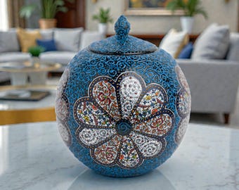 青い花が描かれた蓋付き壺（陶器） - Etsy 日本