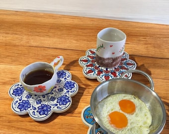 Handbemalter türkischer Keramikuntersetzer | Blumen Untersetzer, Tisch Dekor