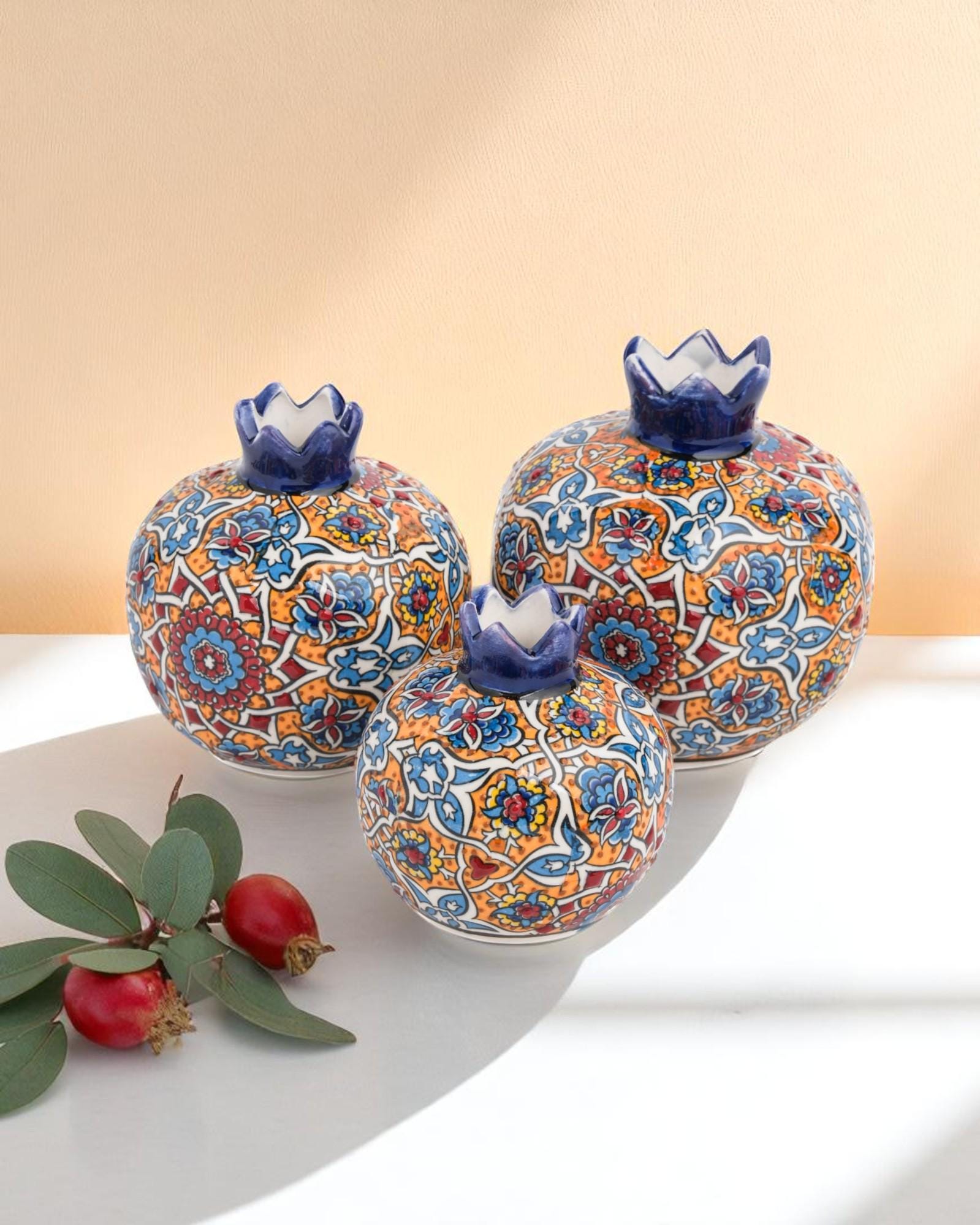 トルコ陶器 ザクロセット 3点セット 手描き花柄陶器装飾 小 中 大 置物 