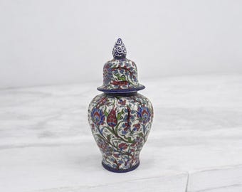 Barattolo in ceramica floreale fatto a mano con coperchio, barattolo in ceramica decorativa lucida dipinta a mano