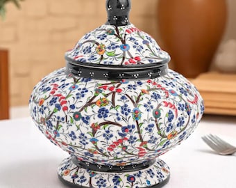 Zuccheriera in ceramica turca fatta a mano, contenitore in terracotta smaltata con decorazioni floreali.