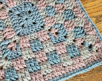 Checkered Granny Square Crochet Pattern Intermediate Aran Yarn PDF
