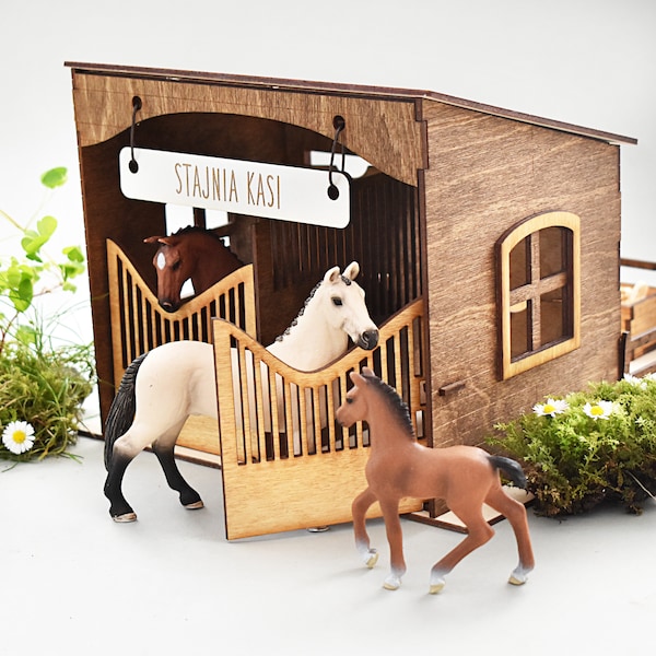 Handmade Wooden Horse Barn Toy Kids Birthday Gift Custom Name Customize Educational Toy for Children Horse Stand Farm