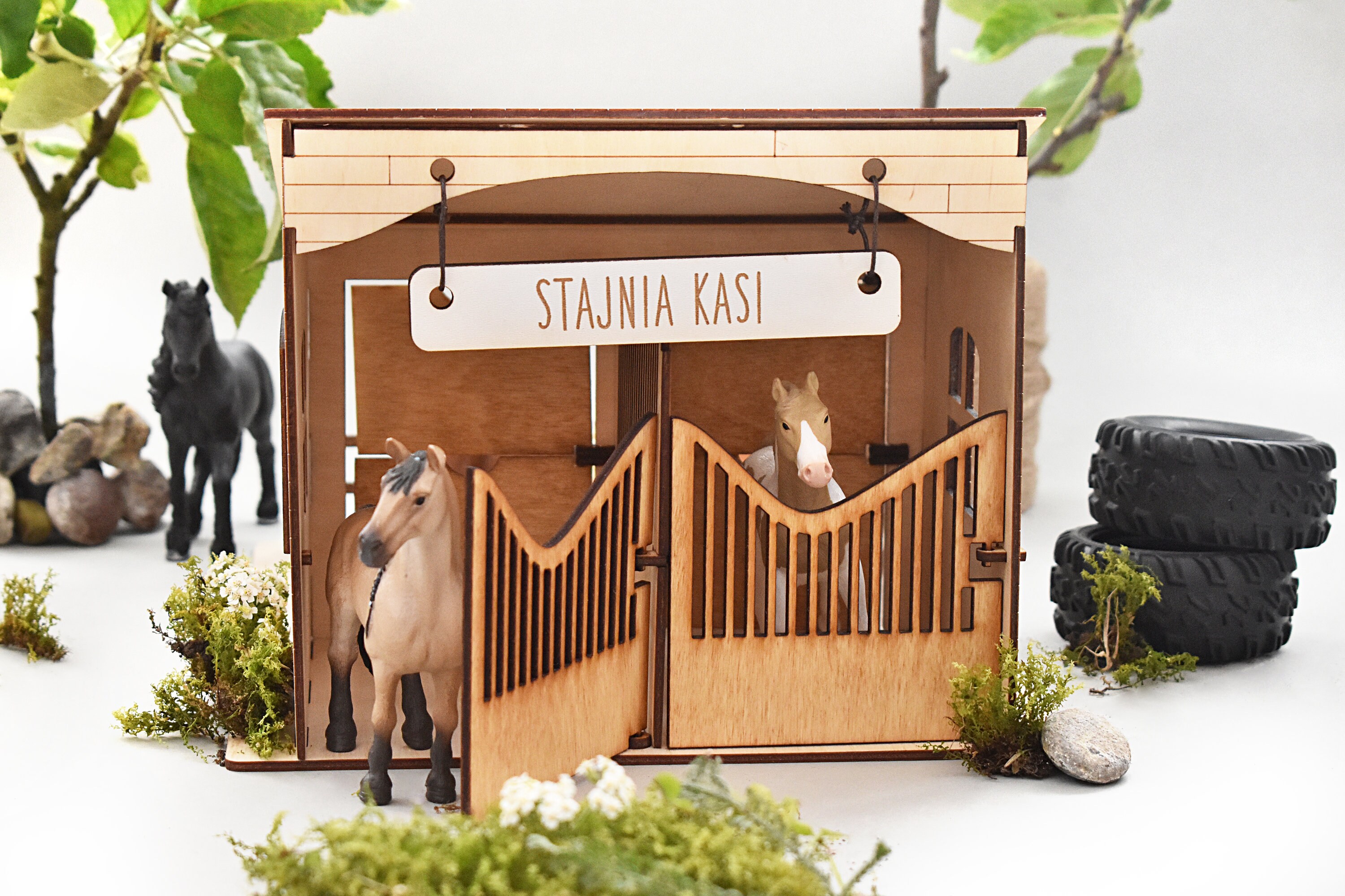 Handmade Wooden Horse Barn Toy Kids Birthday Gift Custom Name Customize