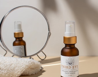 Serum przeciwstarzeniowe Third Eye: Organiczny olejek do twarzy z witaminą A i C