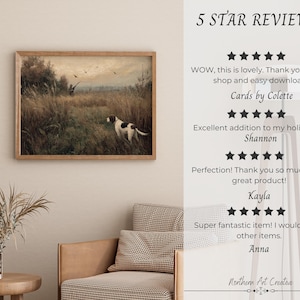 Peut inclure: Une impression encadr&eacute;e d'un paysage avec un chien dans un champ. L'&oelig;uvre d'art est encadr&eacute;e dans un cadre en bois. Le texte "5 STAR REVIEWS" et des t&eacute;moignages de clients sont visibles sur le c&ocirc;t&eacute; droit.