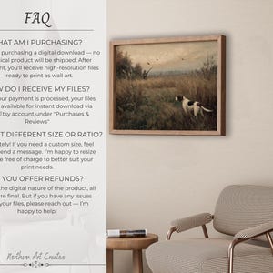 Peut inclure: Peinture vintage encadr&eacute;e repr&eacute;sentant une sc&egrave;ne de chasse avec un chien dans un champ. L'&oelig;uvre d'art pr&eacute;sente un cadre en bois brun et un paysage avec un chien, un chasseur et des oiseaux en vol. La palette de couleurs comprend des bruns, des verts et des tons sourds.