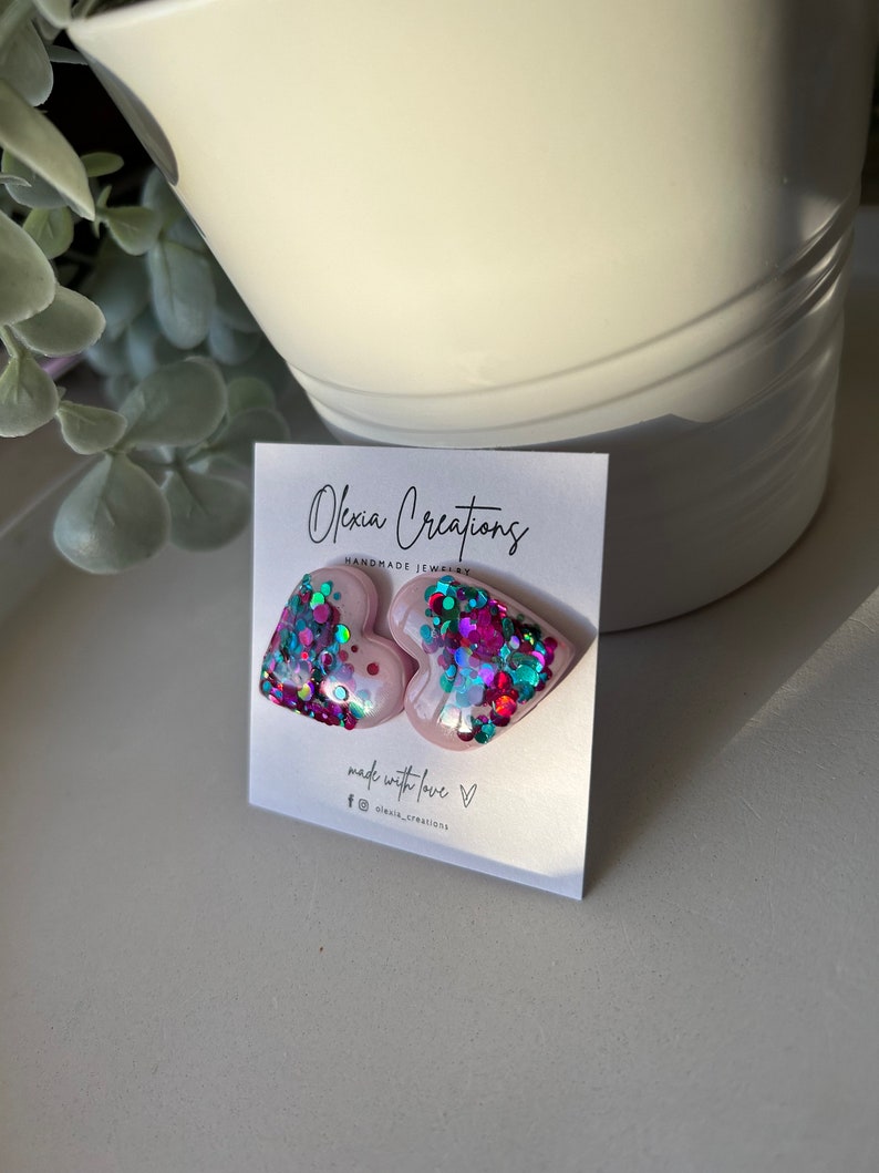 Glitter and Sequins Big Heart stud earrings. Size 30 mm. Cool Birthday Gift for Her Wife Girlfriend. zdjęcie 2