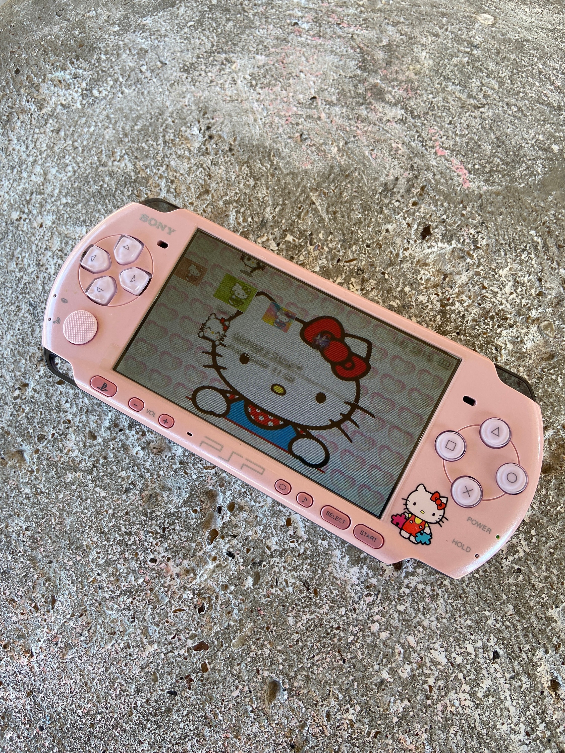 Cómo convertir una PSP o PS Vita vieja en una consola retro