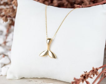 14K GOLD WHALE NECKLACE