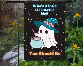 Quem tem medo de mim, bandeira de jardim fantasma de bruxa, decoração externa de Halloween, bandeira de quintal de bruxa fantasma assustadora, bandeira de gramado de festa de Halloween
