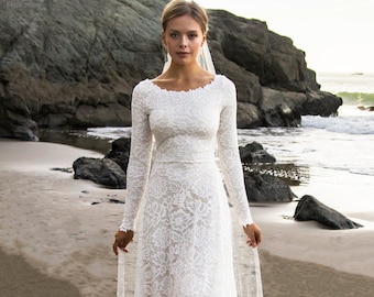 Boho Lace A-line Wedding Dress, Modest Beach Bridal Dress with Long Sleeves, Jewel Neck Low Back Country Rustic Wedding Gowns, vintage lace.