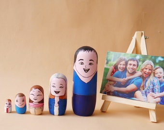 Personalisierte Nesting Dolls, Weihnachtsgeschenk für Mama, Geschenk für Papa, Familiengeschenk, Matroschka-Puppen, Muttertagsgeschenk, Vatertagsgeschenk, individuelles Geschenk