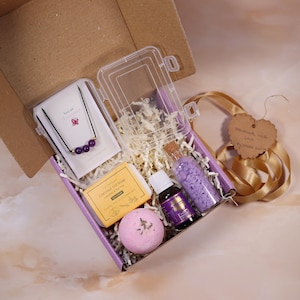Lavender Gift Set, Relaxation Spa Gift Basket, Gifts for Her, Lavender Gift Set, Aromatherapy Gift Basket, Organic Spa Gift Set, Christmas