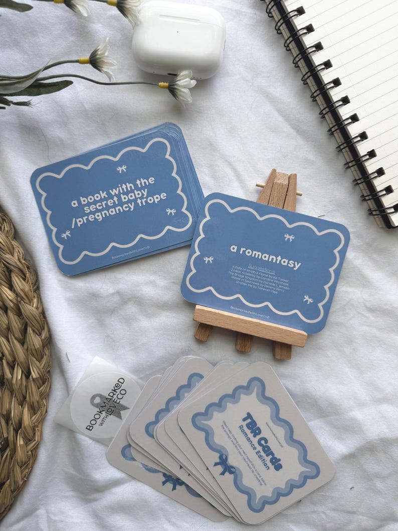 Jeu de cartes romantique TBR : défi de lecture pour les amoureux des livres, inspiré de Booktok image 2