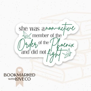 Naklejka OOTP „Miłośnik książek”: wodoodporna naklejka winylowa – Bookmarked.WithLoveCo