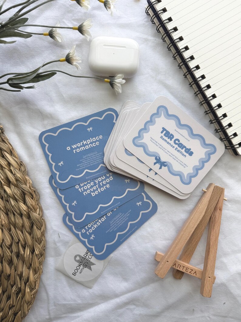 Jeu de cartes romantique TBR : défi de lecture pour les amoureux des livres, inspiré de Booktok image 4