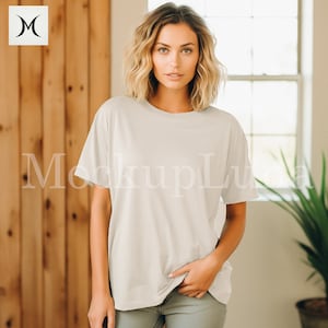 Gildan 5000 mockup SAND t-shirt mockup Female model mockup Oversized shirt trendy mockup Gildan 64000 Gildan sand mockup