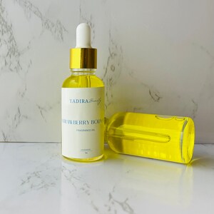 Strawberry Body Oil, Moisturizing Body Oil, Body Oil, Gift Idea for Her, Gifts Idea For Him, Moisturizer, Scented Body Oil