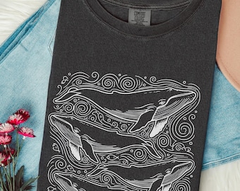 Vintage 90s Whale T-Shirt Retro Sea Life Comfort Colors Tee, Ocean Animal Graphic Shirt, Coastal Whale Lover Gift