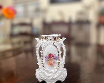 vintage porcelain bud vase