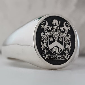 Family Crest Ring, Coat of Arms Ring for Personalized Jewelry, Personalized Gold Signet Ring Custom Engraved