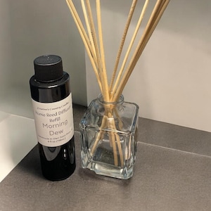 Reed diffuser refill/Reed diffuser oil refill/Home fragrance/Flameless candle/Wood reeds