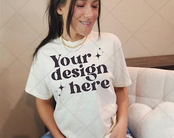 C1717 Ivory T-Shirt Mockup, Comfort Colors 1717, 1717 Ivory, White Shirt Mockup, Real Model Mock Up, Lifestyle Mocks, Influencer Mockup
