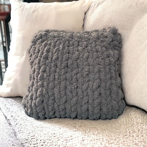 Almohadas de punto grueso hechas a mano