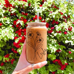 Custom Birth Flower Tumblers, Birth Flower Glass Cup, Bridesmaid Glass Cups, Glass Tumbler With Straw And Lid, Flower Coffee Tumbler