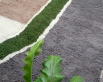 Hermosa alfombra Beni Ourain, alfombra marroquí rosa, alfombra de lana verde, alfombra personalizada hecha a mano, alfombra bereber colorida, alfombra con mechones bereber marroquí